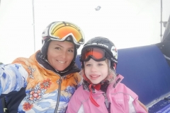 cursuri-de-schi-pentru-copii-si-adulti-in-Poiana-Brasov numai cu R&J scoala de schi